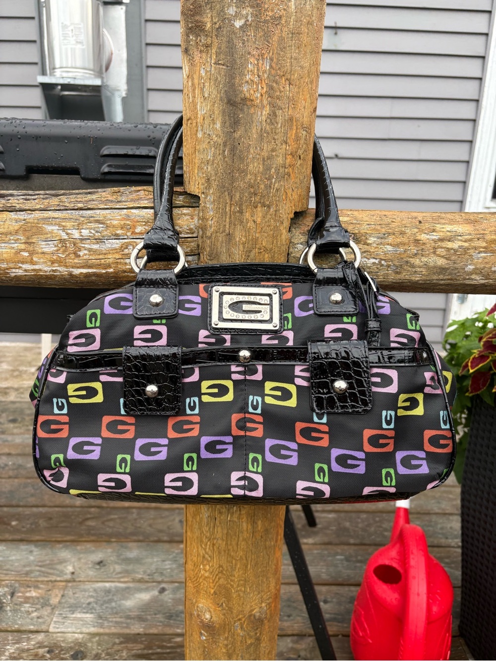 Guess vintage very fab Designer-Inspired Multicolor G Pattern Satchel - Black